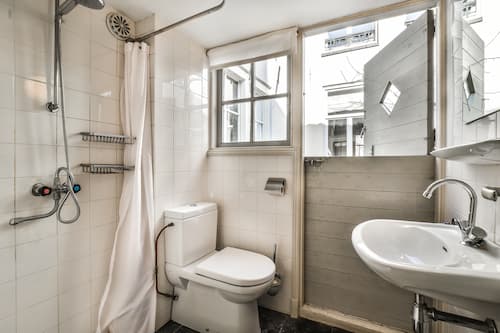 petite salle de bains